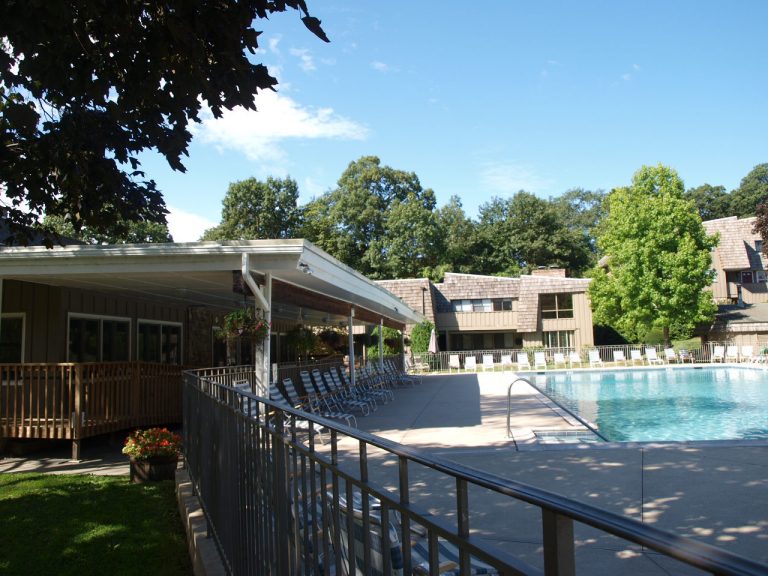 Photo Gallery Ledgebrook Condominiums