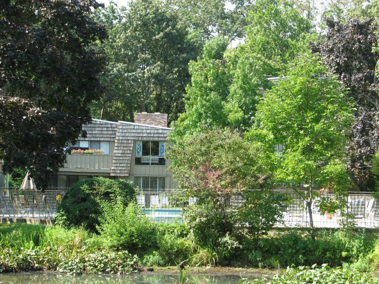 Photo Gallery Ledgebrook Condominiums