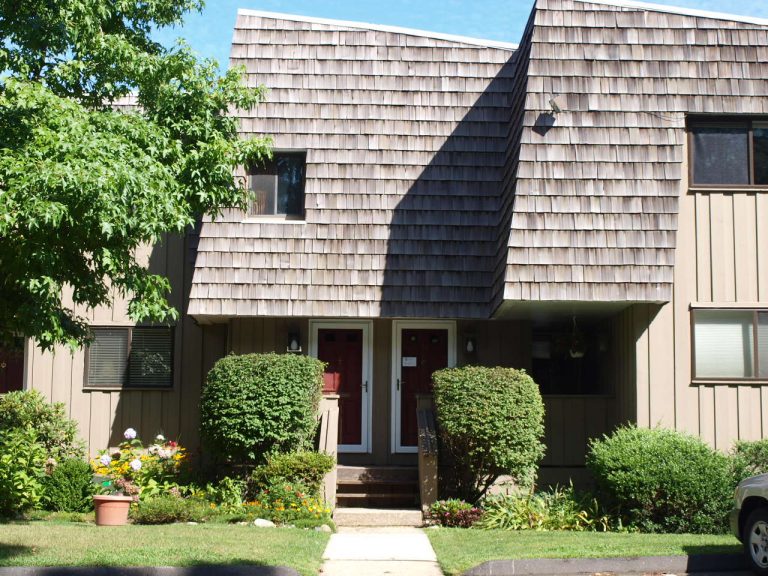 Photo Gallery Ledgebrook Condominiums